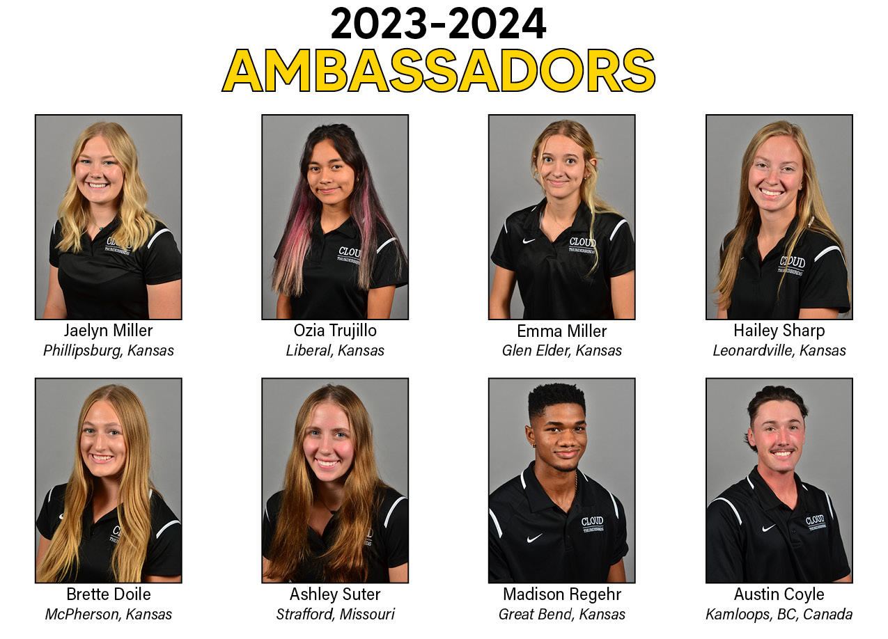 A photo of the 2023-2024 Student Ambassadors.